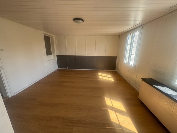 Helle 1.5 Zimmer Wohnung 4