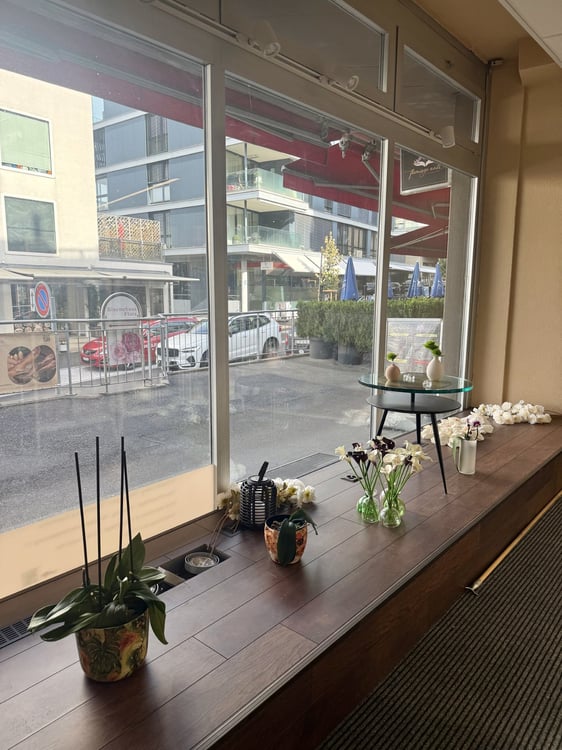 Praxisräume, Büro, Atelier oder Ladenlokal an zentraler Einkaufsstrasse in Thalwil 7