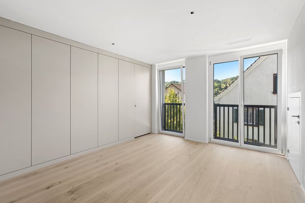 Erstbezug: Stilvolle und grosszügige Maisonette-Wohnung 10