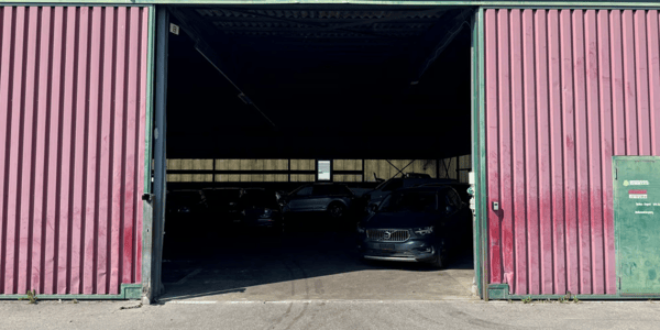 Gewerbe Lager / Halle / Garage / Werkstatt zu vermieten in Aesch (LU) 3