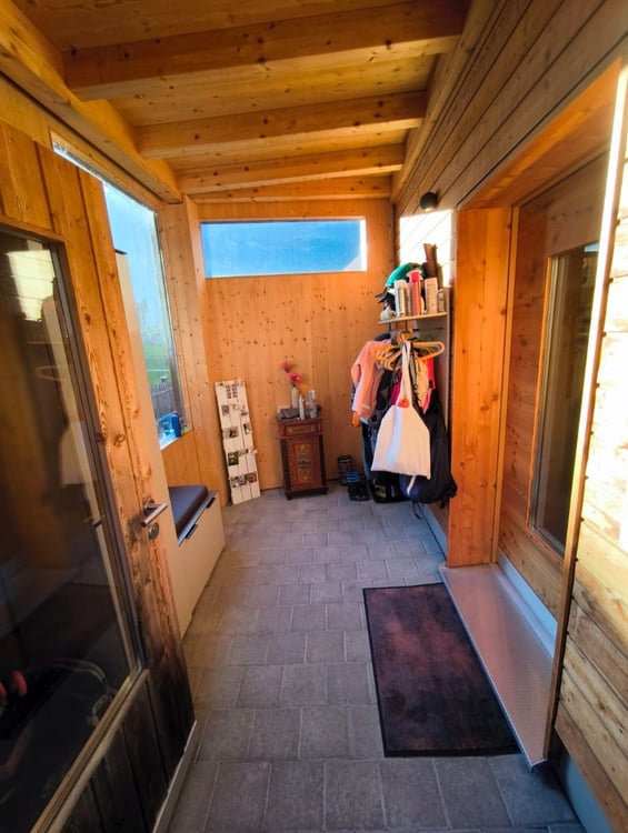 Modernes, freistehendes 6 1/2 Zimmer- Holzhaus mit Seesicht/Ufernähe 15