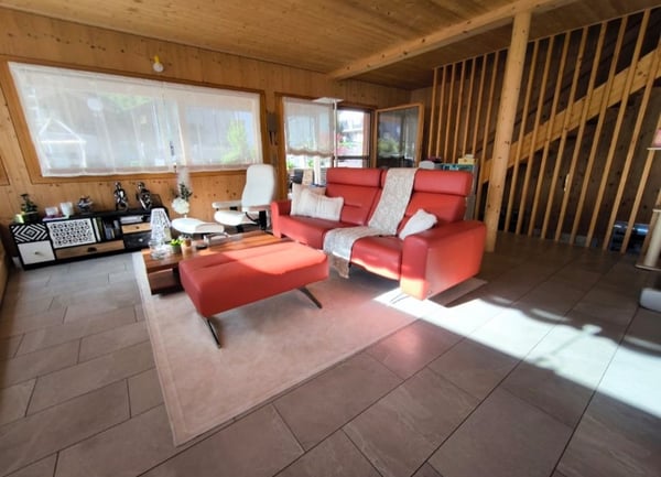 Modernes, freistehendes 6 1/2 Zimmer- Holzhaus mit Seesicht/Ufernähe 17