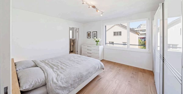 Grosszügige 4.5-Zimmer-Wohnung mit Terrasse in Uster 6