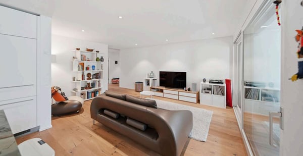 Grosszügige 4.5-Zimmer-Wohnung mit Terrasse in Uster 1