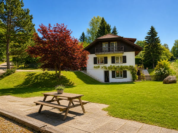 EPALINGES - 6 chambres en villa de standing – EHL à 10 min – Jardin & terrasse 2
