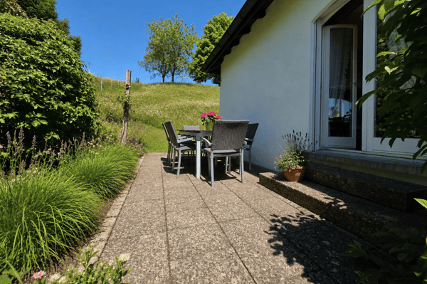 Charmantes 8.5-Zimmer-Einfamilienhaus an privilegierter Südhanglage 5
