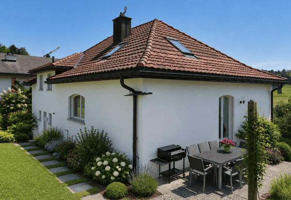 Charmantes 8.5-Zimmer-Einfamilienhaus an privilegierter Südhanglage 2