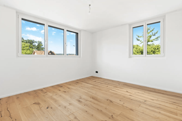 Linkes 6.5-Zimmer-Doppeleinfamilienhaus – ruhiger gelegen & zusätzliche Parkfläche 10