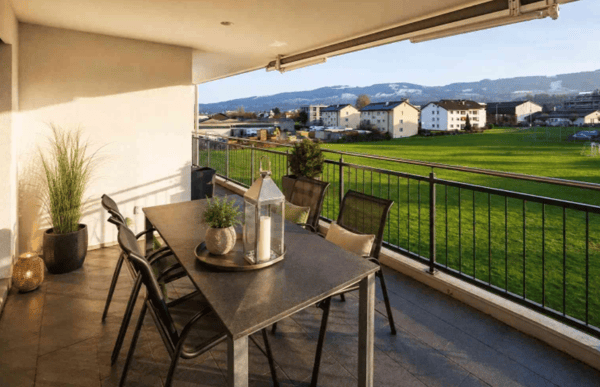 Exklusive 3.5-Zimmer-Attika mit besonderem Wohnambiente nähe Bodensee 8