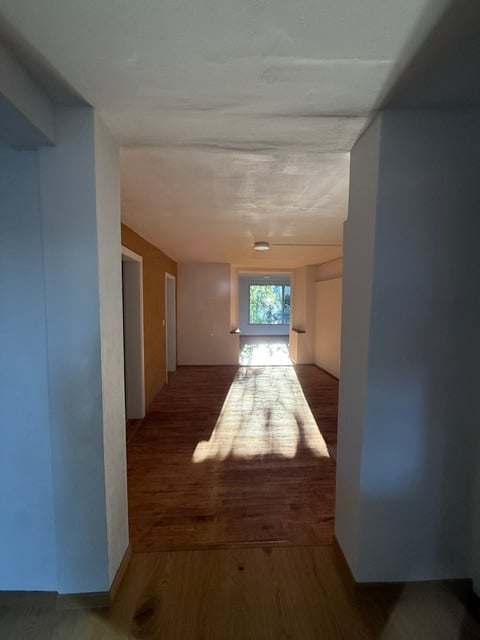 Erstvermietung nach Renovation, grosszügige 3.5-Zimmer-EG-Wohnung mit Terrasse und Garten 16