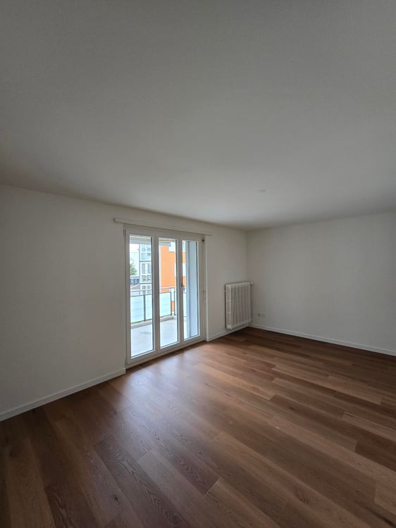 Renovierte 3 Zimmer Wohnung mit Balkon in Baar