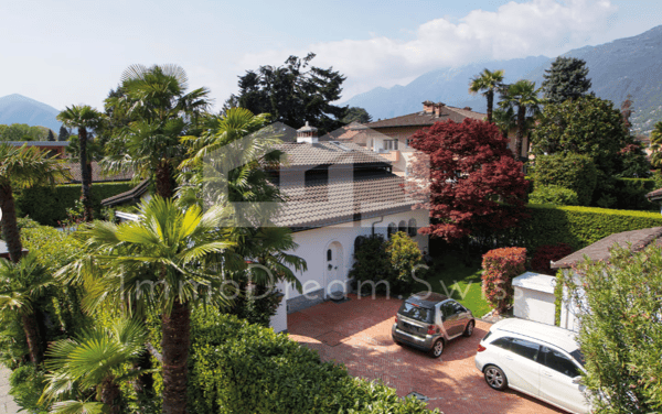 Ascona: 6.5 Zi. Villa mit Pool, Gartenanlage und 2. Wohnsitz 2