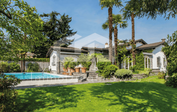 Ascona: 6.5 Zi. Villa mit Pool, Gartenanlage und 2. Wohnsitz 1