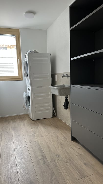 EIGENTUMSWOHNUNG ZUR MIETE IM 1. OBERGESCHOSS 6