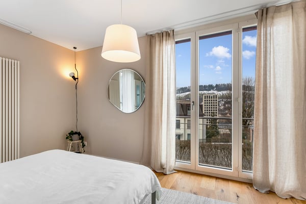 Lichtverwöhnte Wohnung am Rosenberg mit Blick bis zum Säntis 8