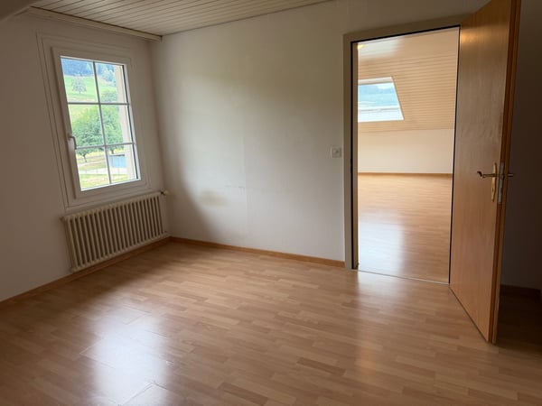Zum Vermieten 2 1/2 Zimmer in Dorfstrasse 50 Gettnau 8