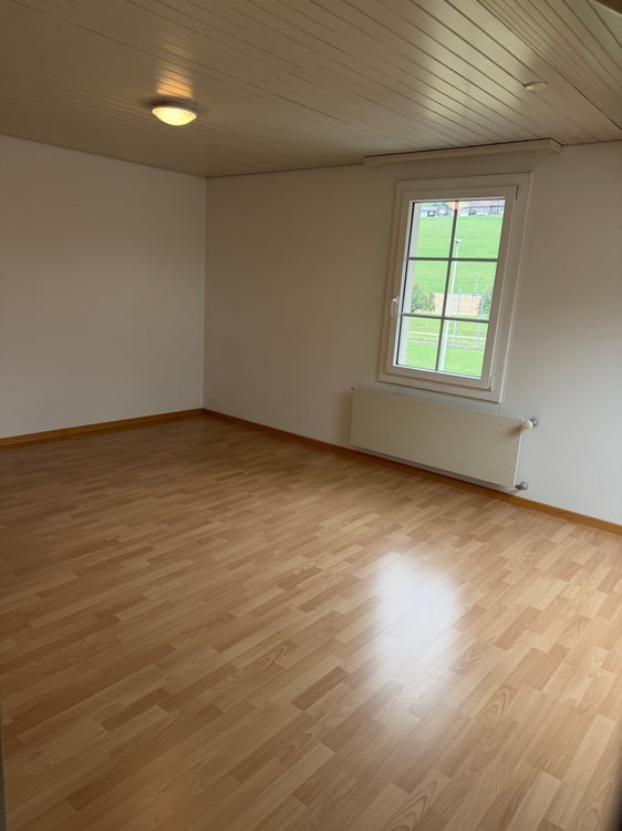 Zum Vermieten 2 1/2 Zimmer in Dorfstrasse 50 Gettnau 1