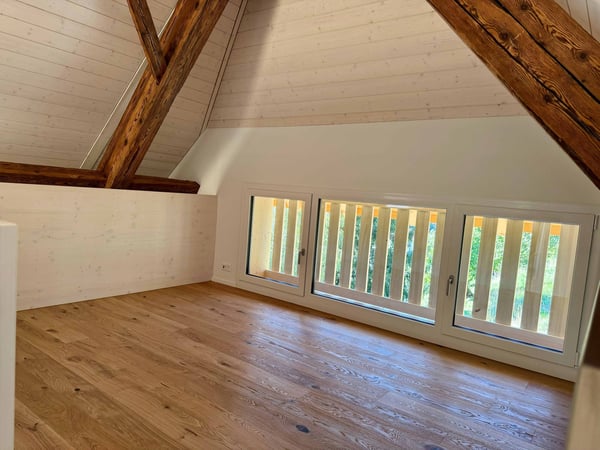 Neue 2.5-Zimmer-Maisonette-Wohnung mit Galerie – Historischer Charme trifft modernen Komfort 18