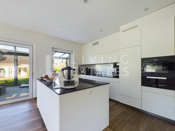 LANDLEBEN MIT PANORAMA 4