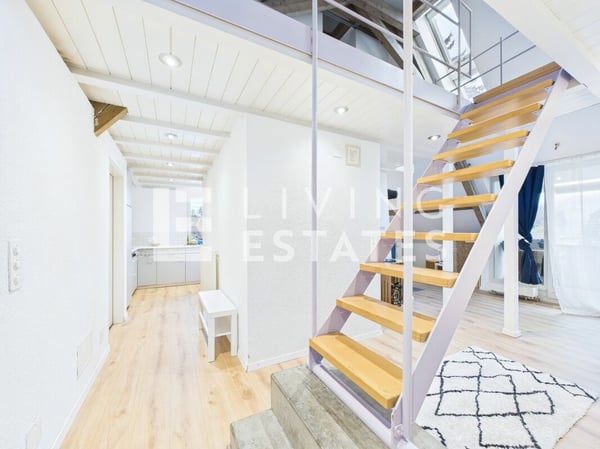 WOHNEN AUF ZWEI ETAGEN - LICHT, CHARME & WEITBLICK 10