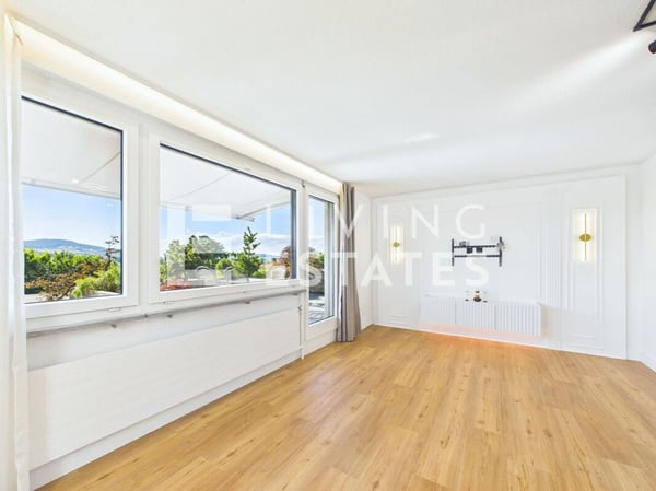 TERRASSENHAUS MIT PANORAMABLICK UND INDIVIDUELLEM LICHTKONZEPT 6