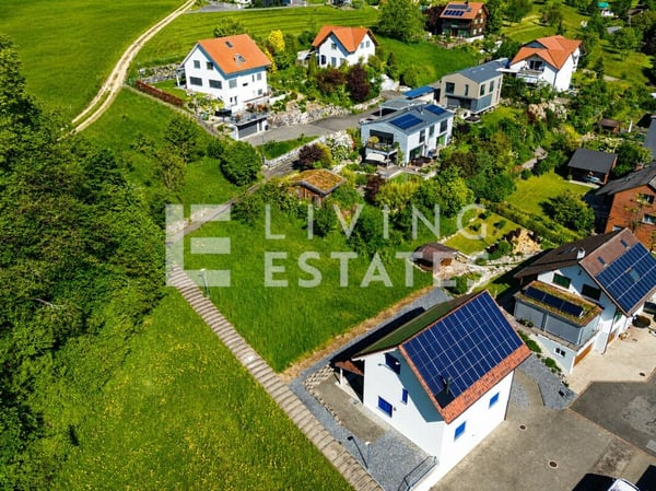 BAULAND MIT WEITBLICK UND NATURVERBUNDENHEIT 3