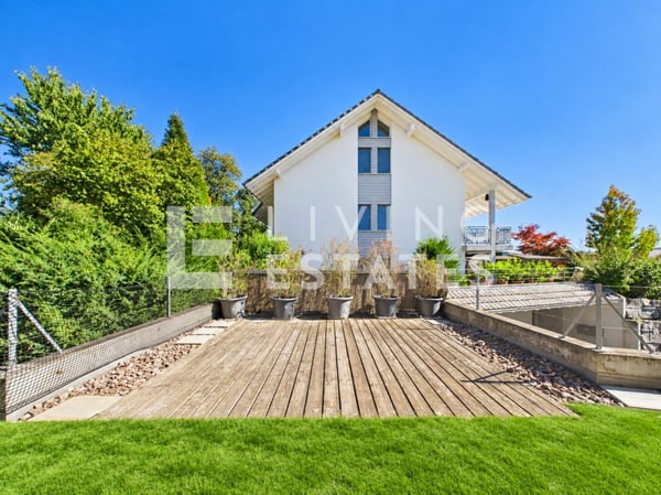 IHR EXKLUSIVES ZWEIFAMILIENHAUS - WOHNKOMFORT. QUALITÄT. CHARAKTER. 31