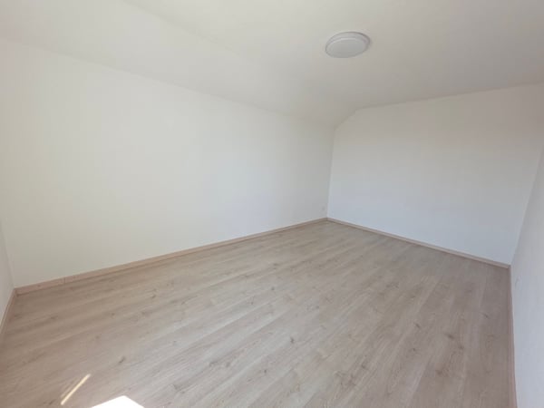 Charmante 2-Zimmer-Wohnung mit Balkon 9
