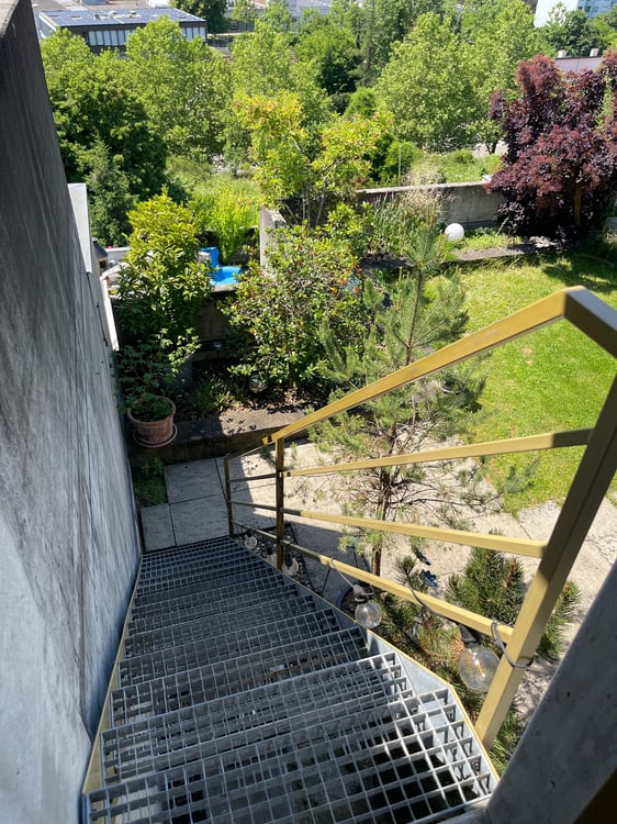 3.5-Zimmer-Eigentumswohnung mit Studio, grosszügigen Terrassen und idealer Lage 19