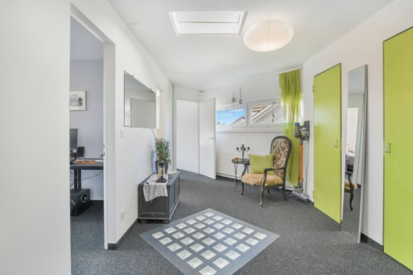 Freistehendes 1.5-Zimmer-Einfamilienhaus mit Gartenidylle und viel Charme 9