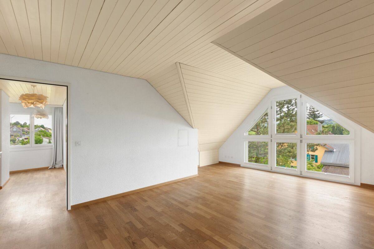 6.5-Zimmer-Haus mit viel Umschwung und Privatsphäre