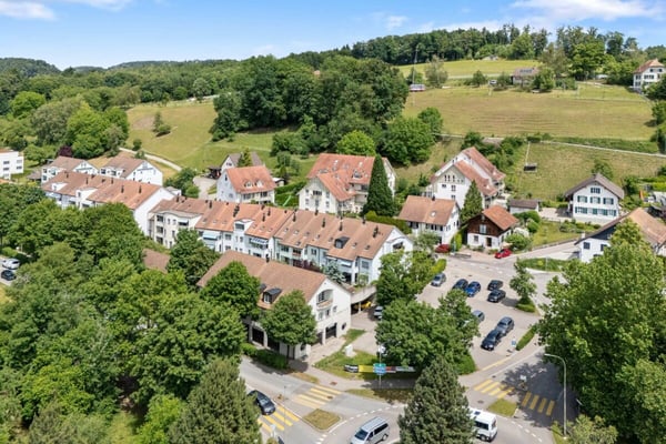 Grosszügige 4.5-Zimmer-Gartenwohnung mit weitläufigem Aussenbereich 13