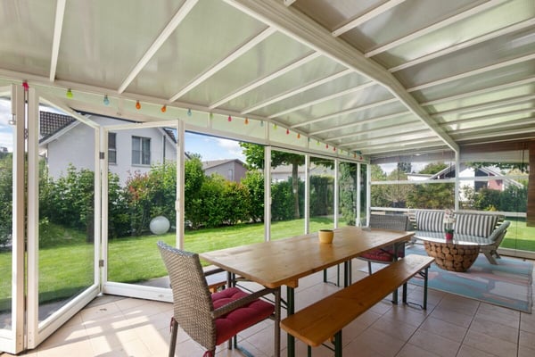Einfamilienhaus mit gepflegtem Garten und einzigartiger Garage 6