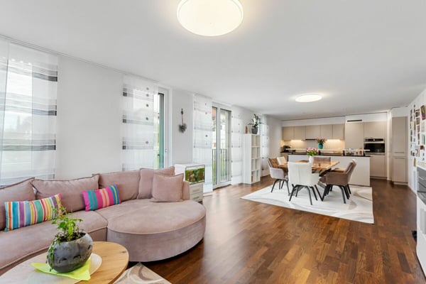 Moderne 4.5-Zimmerwohnung mit Alpenblick 5