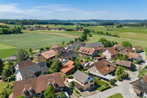5.5-Zimmer-Reihenhaus zwischen Natur und Stadtnähe 13