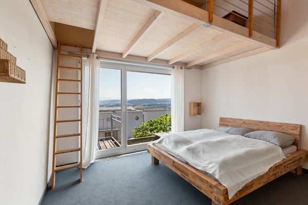 6.5-Zimmer-Haus - ruhig gelegen mit Weitsicht 7