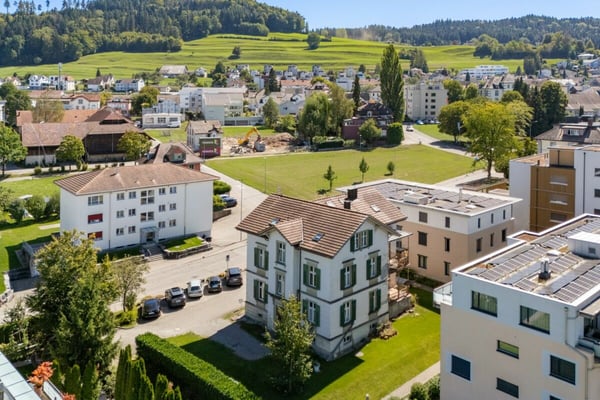Historische Villa mit Charakter und Raum für Neues 13