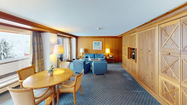 Ein historisches 5-Sterne-Hotel wird zu einem Pop-Up Hotel für moderne Nomaden & Bergliebhaber! 5