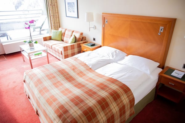 Ein historisches 5-Sterne-Hotel wird zu einem Pop-Up Hotel für moderne Nomaden & Bergliebhaber! 8