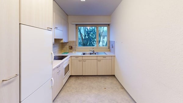 Helle 1-Zimmer-Wohnung zur Zwischennutzung in Zürich-Oerlikon (befristet bis 31.03.2026) 3