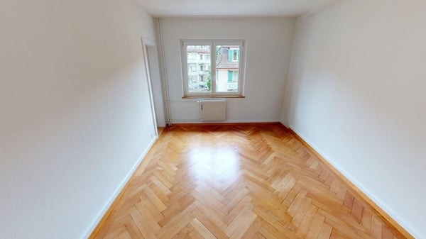 1-Zimmerwohnung mit Altbau-Charme in Zürich-Wipkingen - (befristet bis 10. September 2026) - ENGLISH BELOW 2