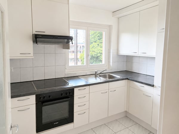 3-Zimmer-Wohnung im Herzen von Zürich - ENGLISH BELOW 5