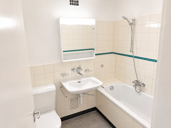 3-Zimmer-Wohnung im Herzen von Zürich - ENGLISH BELOW 7