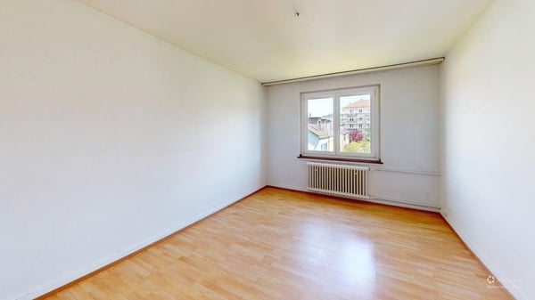 3-Zimmer-Wohnung in Altstetten (ideale Zwischenlösung ab 01.06.3036 bis 30.04.3037) 2