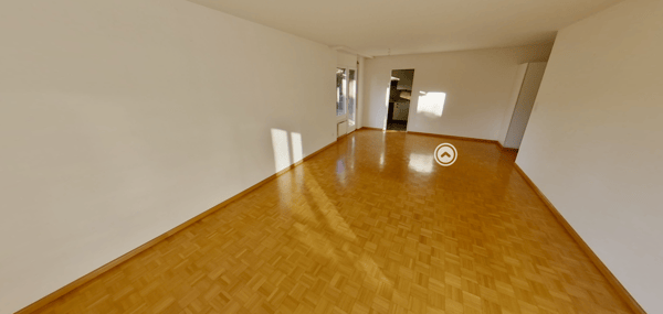 BEFRISTET: 30.08.2027 - 4 Zimmerwohnung in Zürich Wipkingen 2