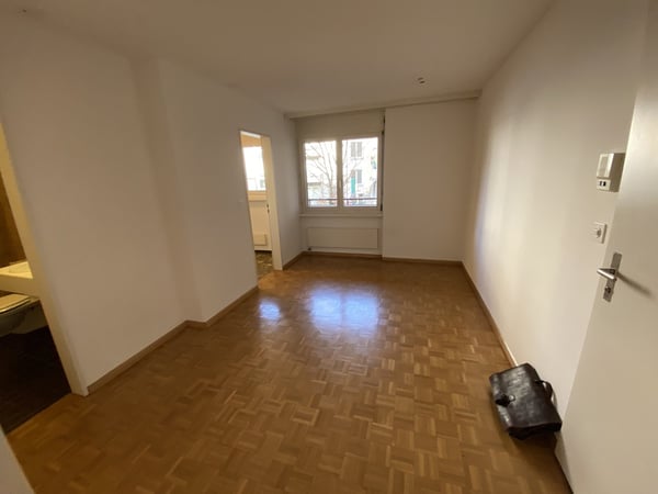 BEFRISTET: 30.08.2027 - 3 Zimmerwohnung in Zürich Wipkingen 5
