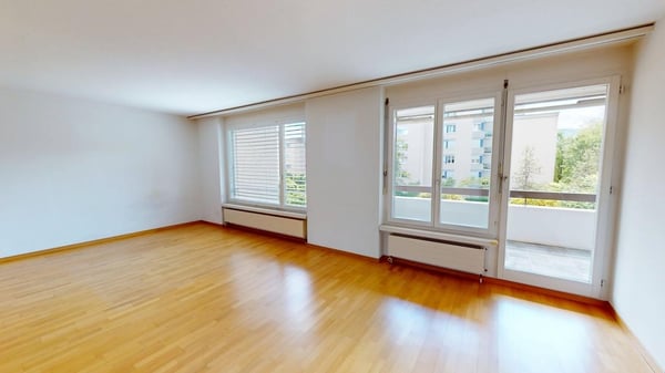 Gemütliche 4-Zimmer-Wohnung in Zürich-Altstetten (Befristung bis 30.09.2027) 2