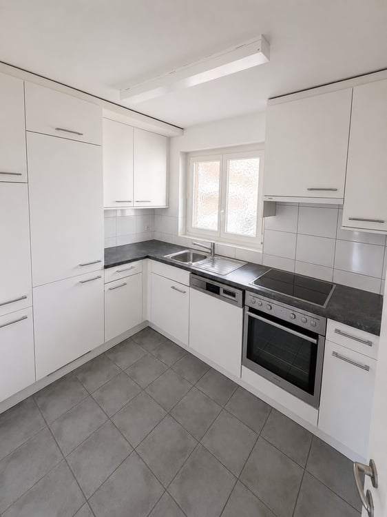 3-Zimmer-Wohnung im Herzen von Zürich - ENGLISH BELOW 7