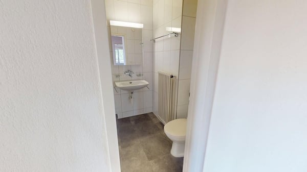 Zentrale 4-Zimmer-Wohnung in Uster (Befristung bis 30.09.2027) 5