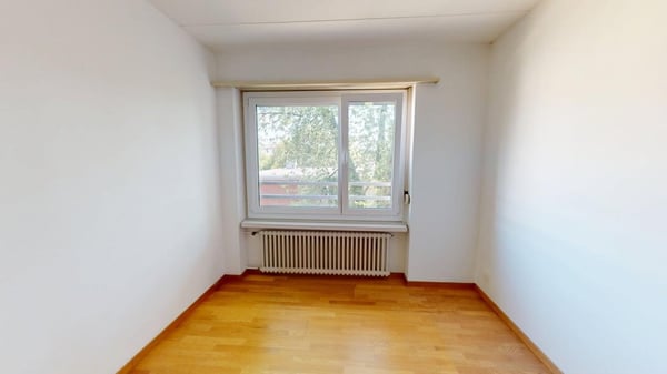Zentrale 4-Zimmer-Wohnung in Uster (Befristung bis 30.09.2027) 4